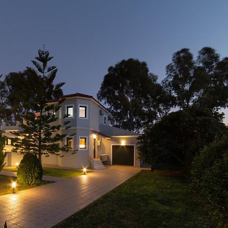 ליקסורי Villa Louke מראה חיצוני תמונה