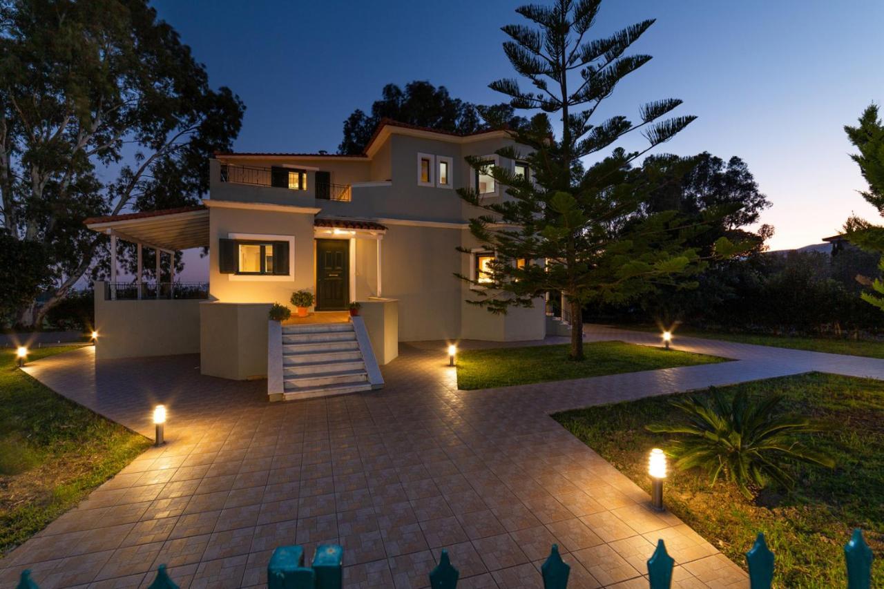 ליקסורי Villa Louke מראה חיצוני תמונה