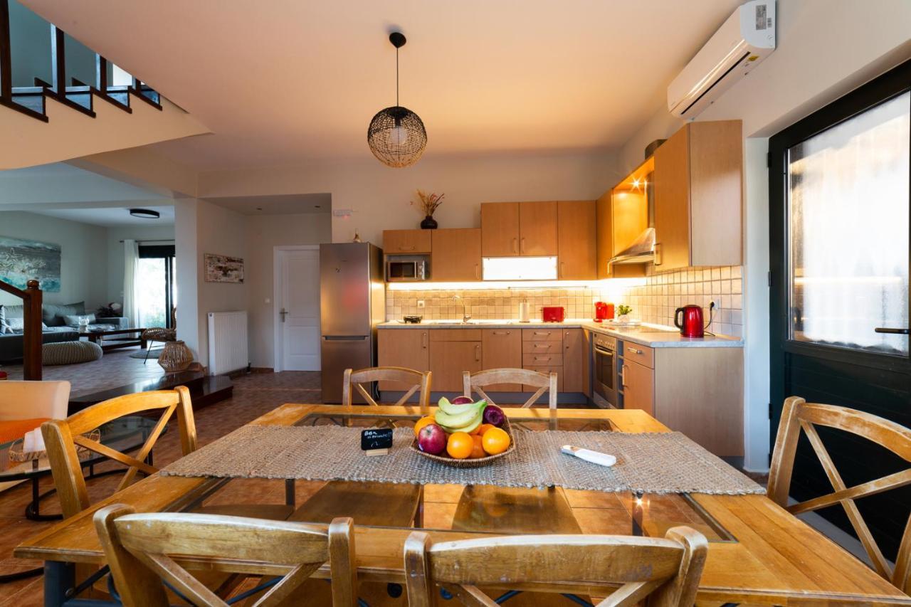 ליקסורי Villa Louke מראה חיצוני תמונה