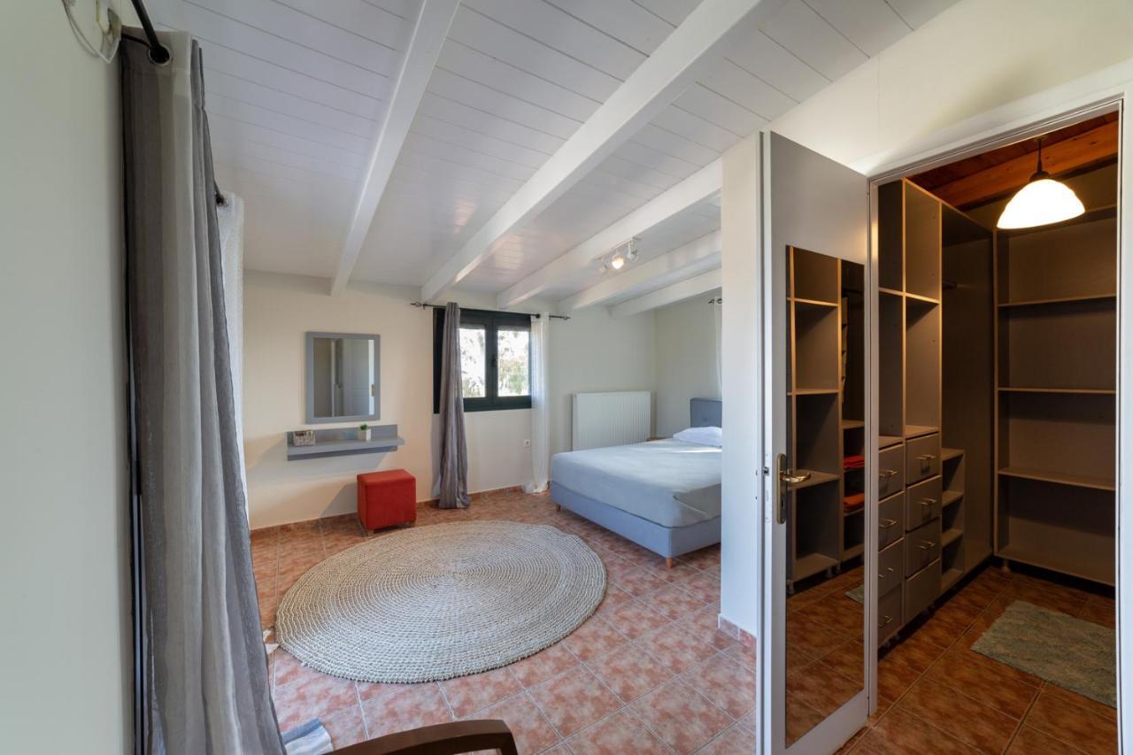 ליקסורי Villa Louke מראה חיצוני תמונה