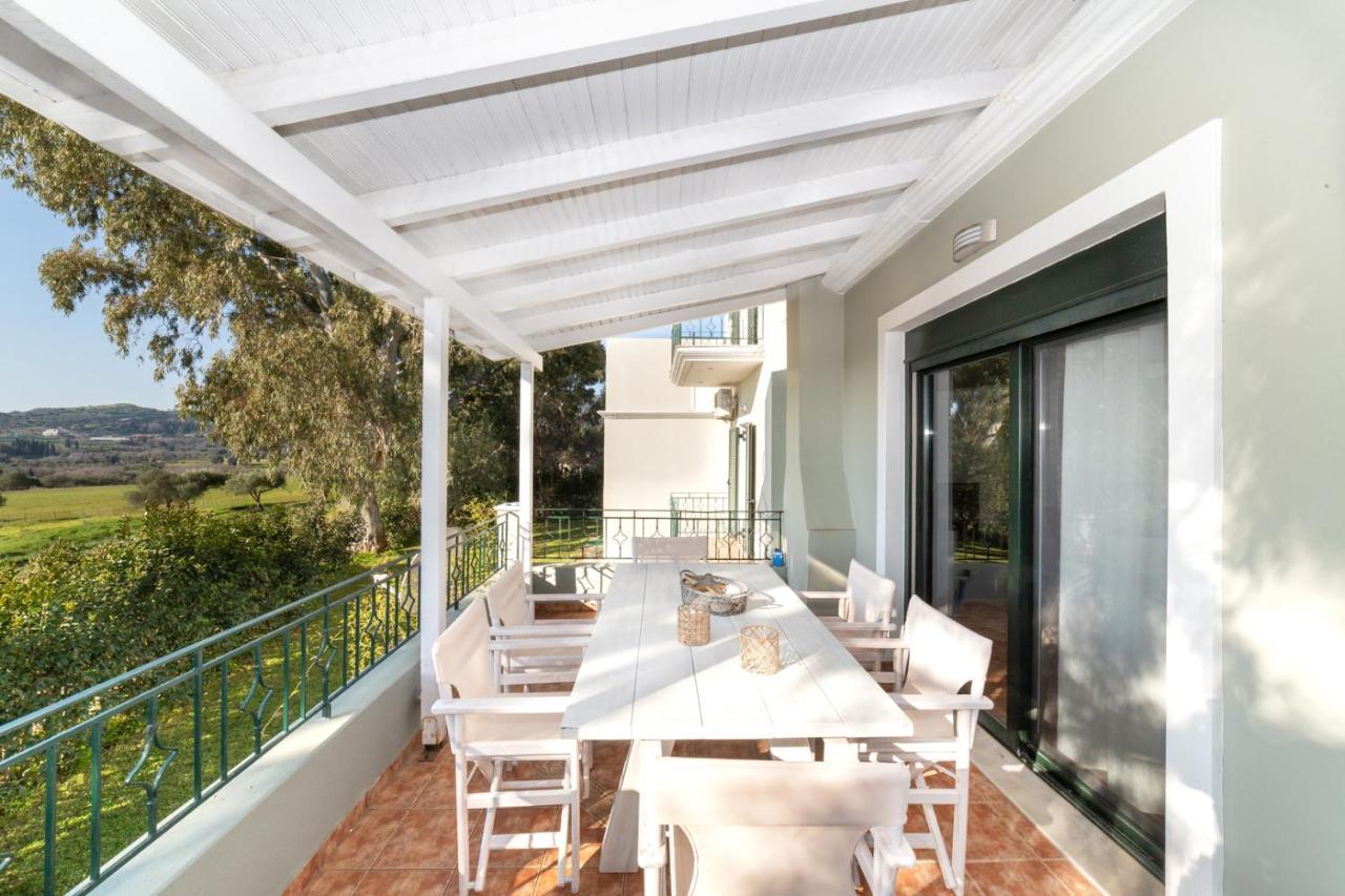 ליקסורי Villa Louke מראה חיצוני תמונה