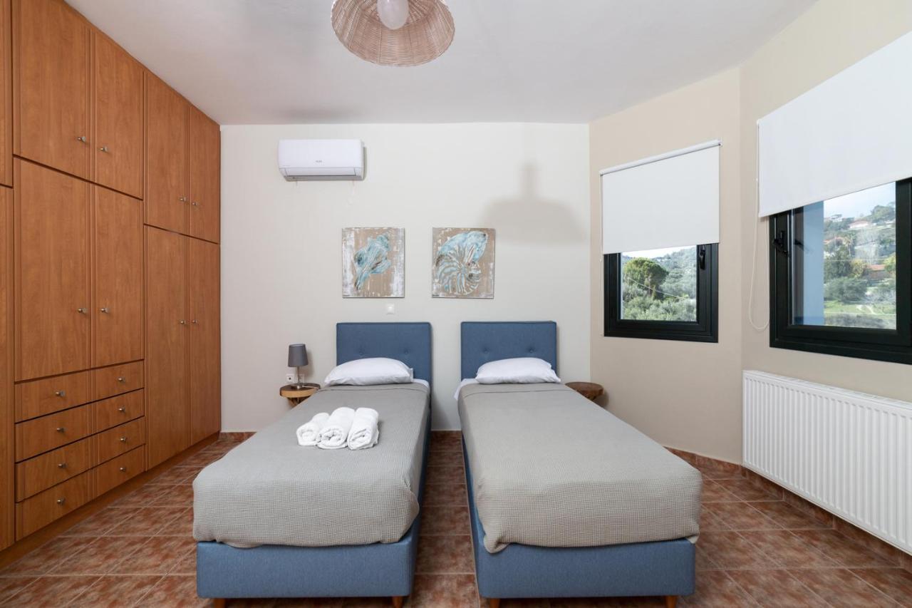 ליקסורי Villa Louke מראה חיצוני תמונה
