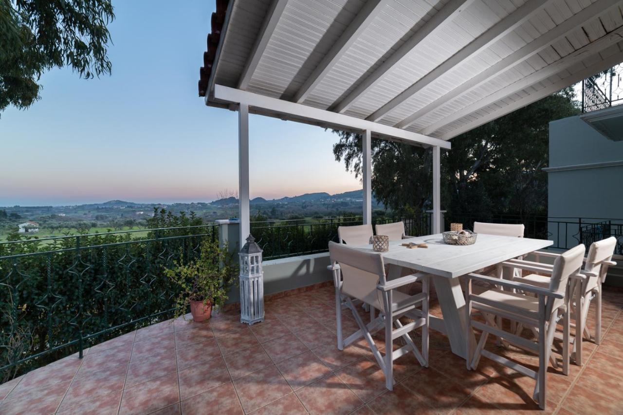 ליקסורי Villa Louke מראה חיצוני תמונה